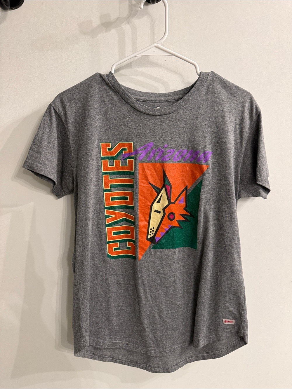 Coyotes hockey Phoenix Graphic Tee - Grey